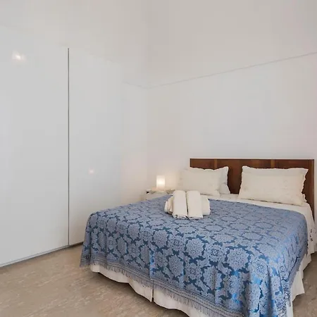 Camerelle House With Patio Semesterbostad *