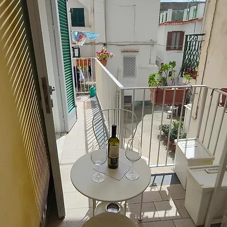 Camerelle House With Patio *